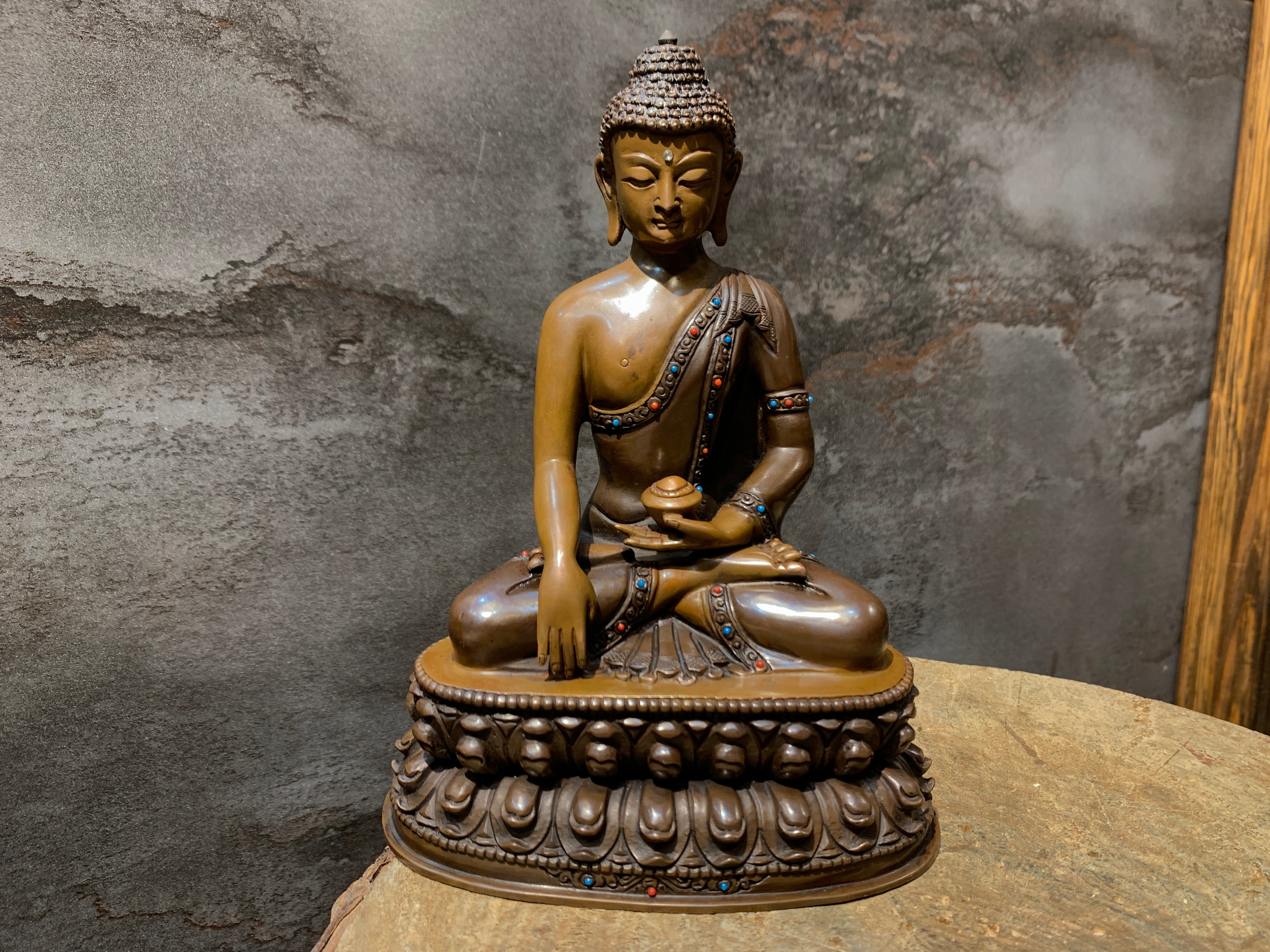 Shakyamuni Buddha made  of copper. hand crafted.